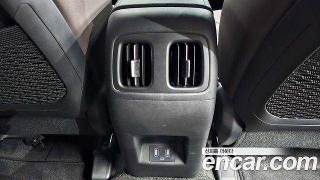 Hyundai Tucson (NX4) Gasoline 1.6 Turbo 2WD Inspiration 2021 — фото 31