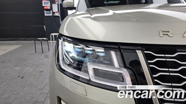Land Rover Range Rover (IV) 5.0 SC Range Rover Fifty 2021 — фото 22