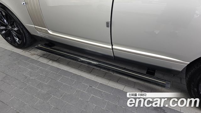 Land Rover Range Rover (IV) 5.0 SC Range Rover Fifty 2021 — фото 38