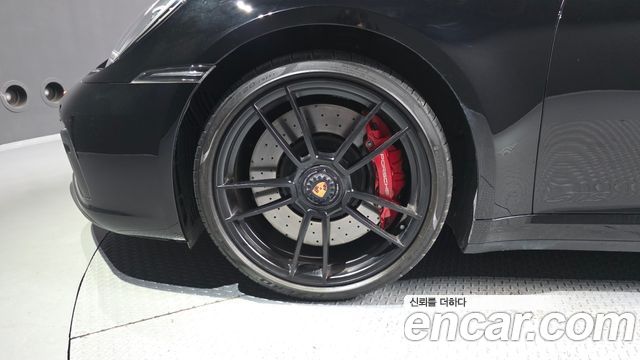 Porsche 911 (992) Carrera 4 GTS 2023 — фото 5