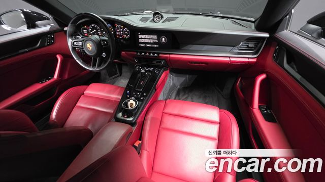 Porsche 911 (992) Carrera 4 GTS 2023 — фото 7