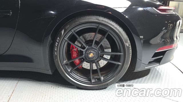 Porsche 911 (992) Carrera 4 GTS 2023 — фото 21