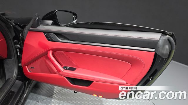 Porsche 911 (992) Carrera 4 GTS 2023 — фото 24