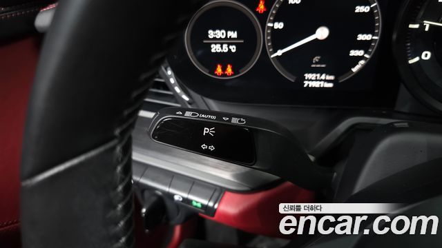 Porsche 911 (992) Carrera 4 GTS 2023 — фото 29