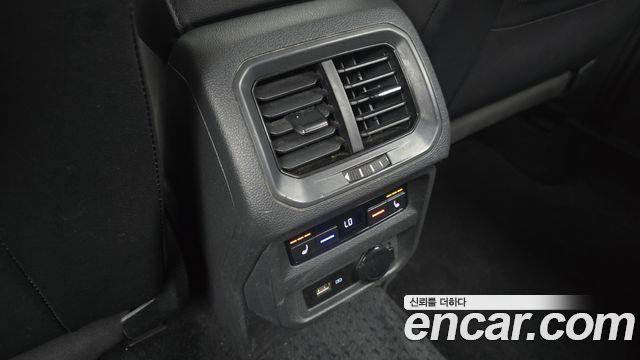 Volkswagen Tiguan Allspace 2.0 TDI Prestige 2020 — фото 18