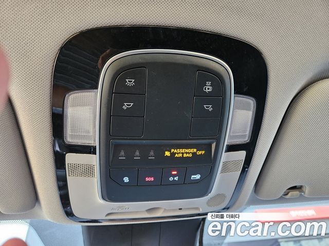 Hyundai Santa Fe Diesel 2.2 2WD Premium Choice 2021 — фото 18