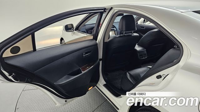 Lexus ES350 Premium XV40 2011 — фото 20