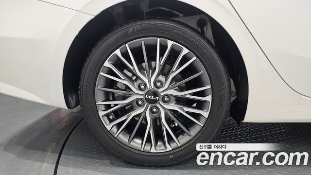 Kia K3 (II) 1.6 Noblesse 2022 — фото 5