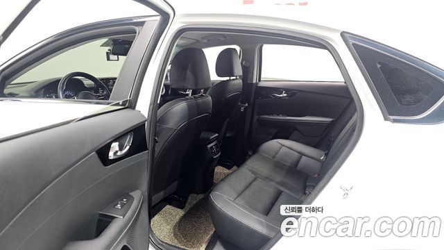 Kia K3 (II) 1.6 Noblesse 2022 — фото 11