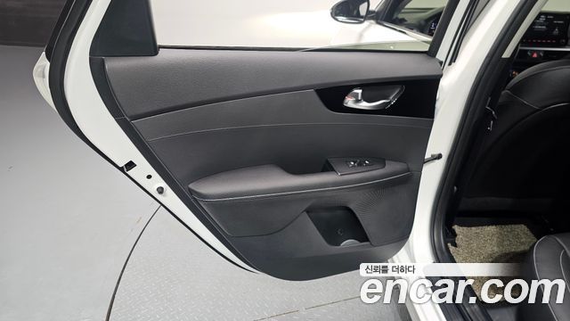 Kia K3 (II) 1.6 Noblesse 2022 — фото 25