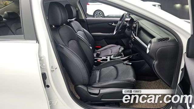 Kia K3 (II) 1.6 Noblesse 2022 — фото 26