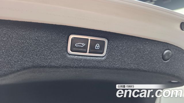 Hyundai Sonata The Edge (DN8) 2.0 Exclusive 2024 — фото 33
