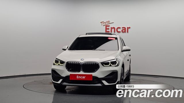 BMW X1 (F48) xDrive 18d Advantage 2020 — фото 3