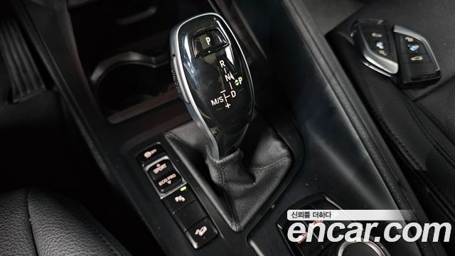 BMW X1 (F48) xDrive 18d Advantage 2020 — фото 9
