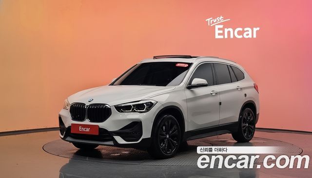 BMW X1 (F48) xDrive 18d Advantage 2020 — фото 1