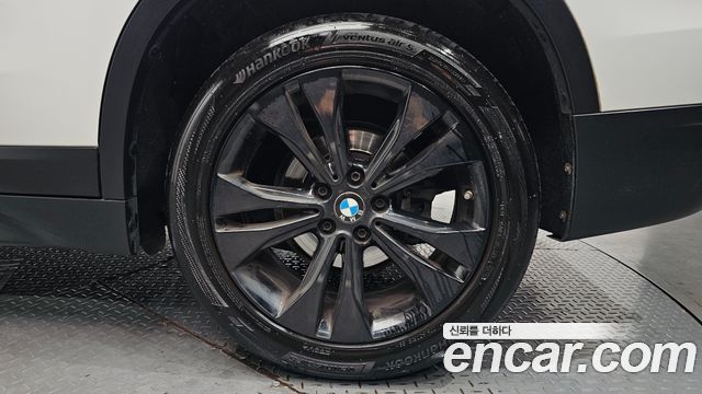 BMW X1 (F48) xDrive 18d Advantage 2020 — фото 27