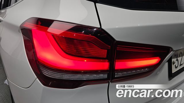 BMW X1 (F48) xDrive 18d Advantage 2020 — фото 29