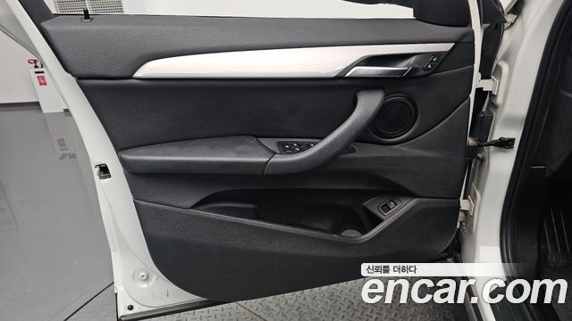 BMW X1 (F48) xDrive 18d Advantage 2020 — фото 30