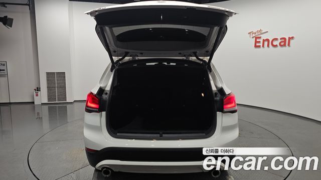 BMW X1 (F48) xDrive 18d Advantage 2020 — фото 38