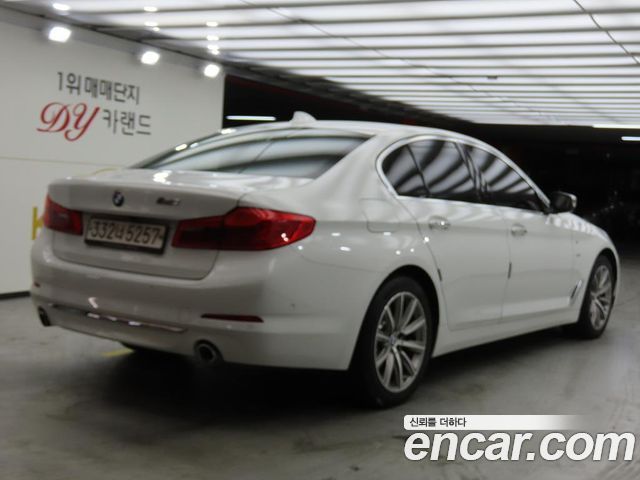 BMW 5 Series (G30) 520i Luxury 2018 — фото 4