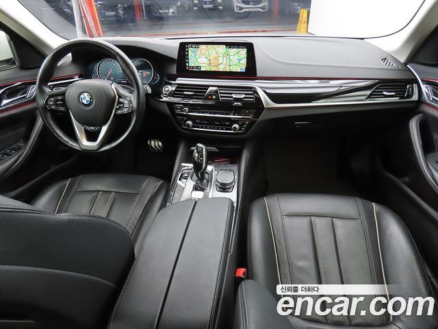 BMW 5 Series (G30) 520i Luxury 2018 — фото 5