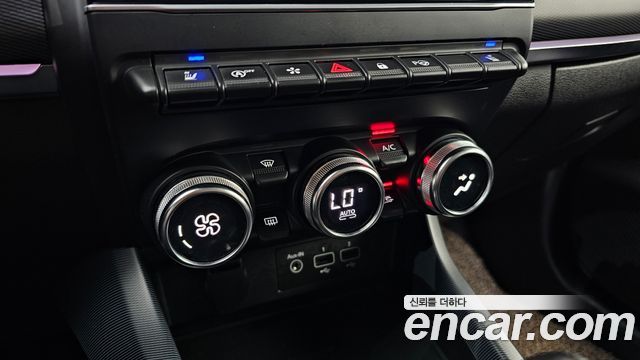 Renault Korea XM3 1.3 TCe RE Signature 2020 — фото 22