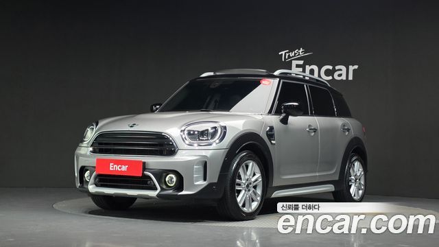 MINI Cooper Countryman Classic Plus Launch Pack 2nd Gen 2023 — фото 1