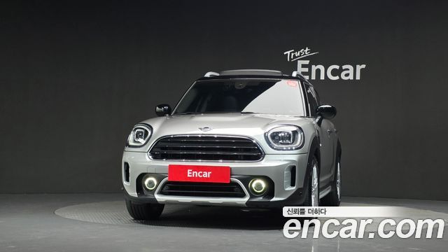 MINI Cooper Countryman Classic Plus Launch Pack 2nd Gen 2023 — фото 3