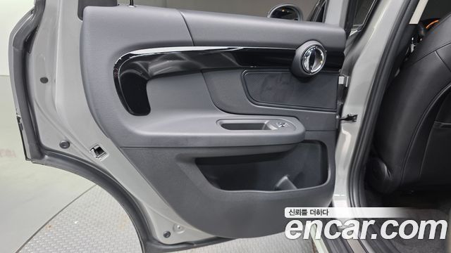 MINI Cooper Countryman Classic Plus Launch Pack 2nd Gen 2023 — фото 31