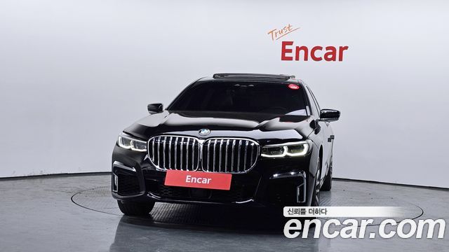 BMW 7 Series (G11) 750Li xDrive Luxury 2016 — фото 3