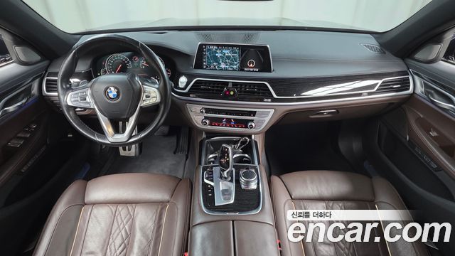 BMW 7 Series (G11) 740Li xDrive M Sport Package 2017 — фото 7