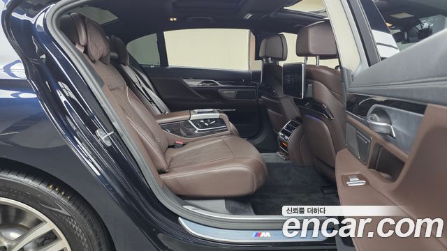BMW 7 Series (G11) 740Li xDrive M Sport Package 2017 — фото 12