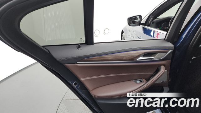 BMW 5 Series (G30) 530i M Sport Package 2021 — фото 25