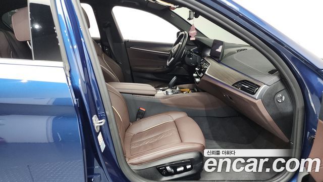 BMW 5 Series (G30) 530i M Sport Package 2021 — фото 26