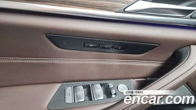 BMW 5 Series (G30) 530i M Sport Package 2021 — фото 30
