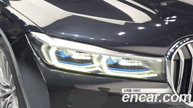 BMW 7 Series (G11) 745e iPerformance Design Pure Excellence 2021 — фото 22