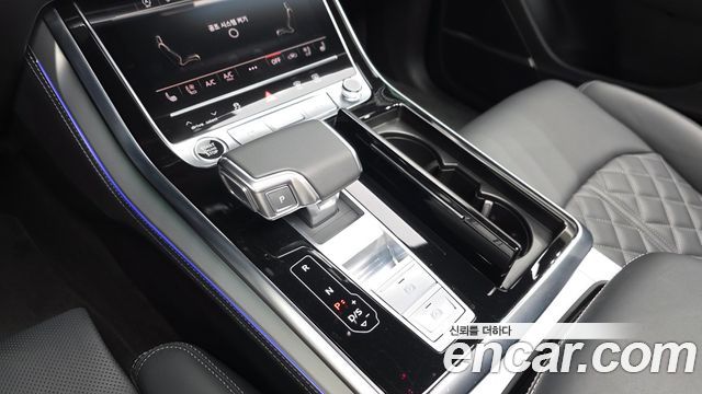 Audi Q8 (4M) 55 TFSI Quattro Premium 2025 — фото 9