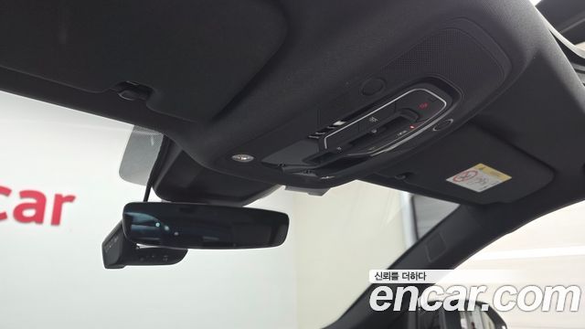 Audi Q8 (4M) 55 TFSI Quattro Premium 2025 — фото 18