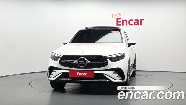 Mercedes-Benz GLC-Class (X254) GLC300 4MATIC Coupe 2024 — фото 3