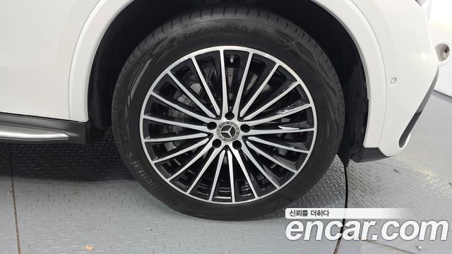 Mercedes-Benz GLC-Class (X254) GLC300 4MATIC Coupe 2024 — фото 21