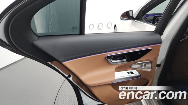 Mercedes-Benz E-Class (W214) E300 4MATIC Exclusive 2024 — фото 25