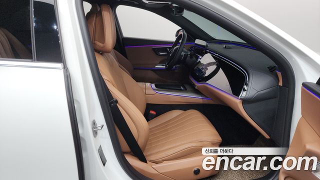 Mercedes-Benz E-Class (W214) E300 4MATIC Exclusive 2024 — фото 26