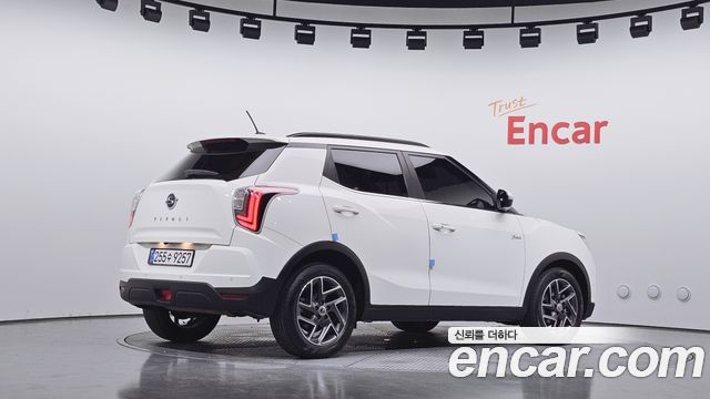 KG Mobility (SsangYong) Very New Tivoli Gasoline 1.5 2WD V3 2022 — фото 2