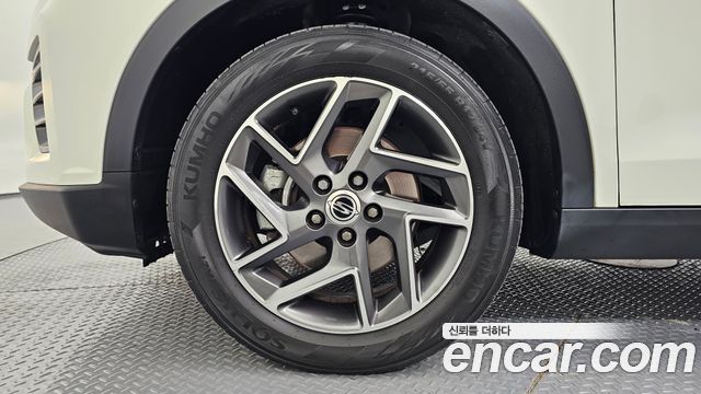 KG Mobility (SsangYong) Very New Tivoli Gasoline 1.5 2WD V3 2022 — фото 5