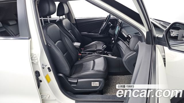 KG Mobility (SsangYong) Very New Tivoli Gasoline 1.5 2WD V3 2022 — фото 26