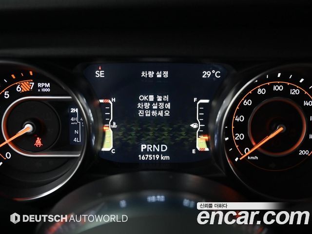 Jeep Wrangler (JL) 2.0 Overland 4Door 2019 — фото 8