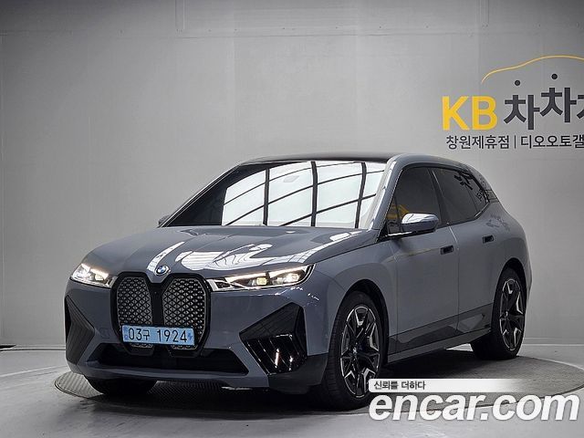 BMW iX xDrive50 Sports Plus