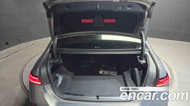 BMW 5 Series (G60) 530i xDrive M Sport 2025 — фото 33