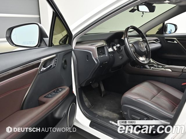Lexus RX450h (IV) Executive 2017 — фото 15