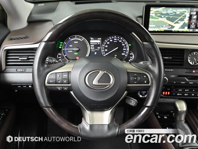 Lexus RX450h (IV) Executive 2017 — фото 17